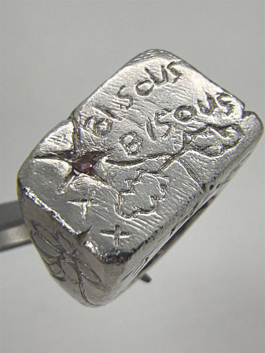 Bisous Ring
